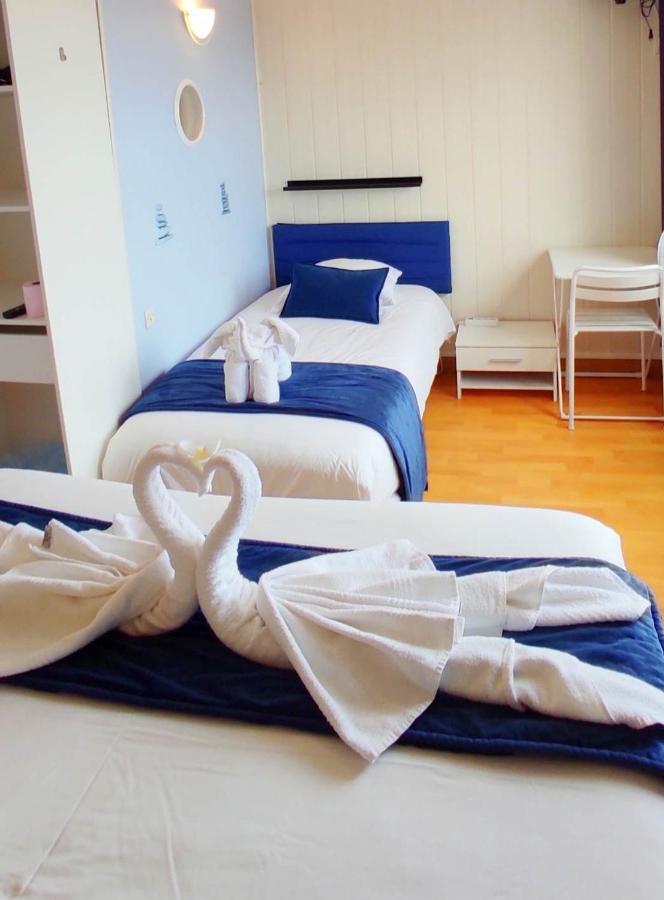 Auberge Aux Marais Montmartin-en-Graignes Екстериор снимка